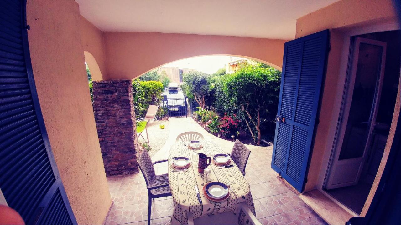 Agreable T3 Avec Jardin Et Parking Prive, A 350M Du Centre Ville Et Des Plages, Wifi, Remise Supplementaire De 10 Pourcent Pour Une Location A La Semaine Cavalaire-sur-Mer Exterior foto