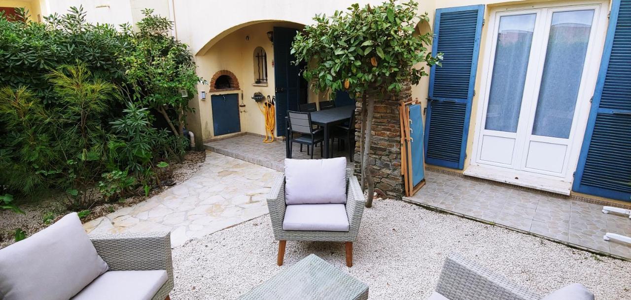 Agreable T3 Avec Jardin Et Parking Prive, A 350M Du Centre Ville Et Des Plages, Wifi, Remise Supplementaire De 10 Pourcent Pour Une Location A La Semaine Cavalaire-sur-Mer Exterior foto