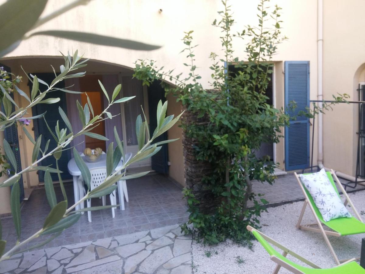 Agreable T3 Avec Jardin Et Parking Prive, A 350M Du Centre Ville Et Des Plages, Wifi, Remise Supplementaire De 10 Pourcent Pour Une Location A La Semaine Cavalaire-sur-Mer Exterior foto