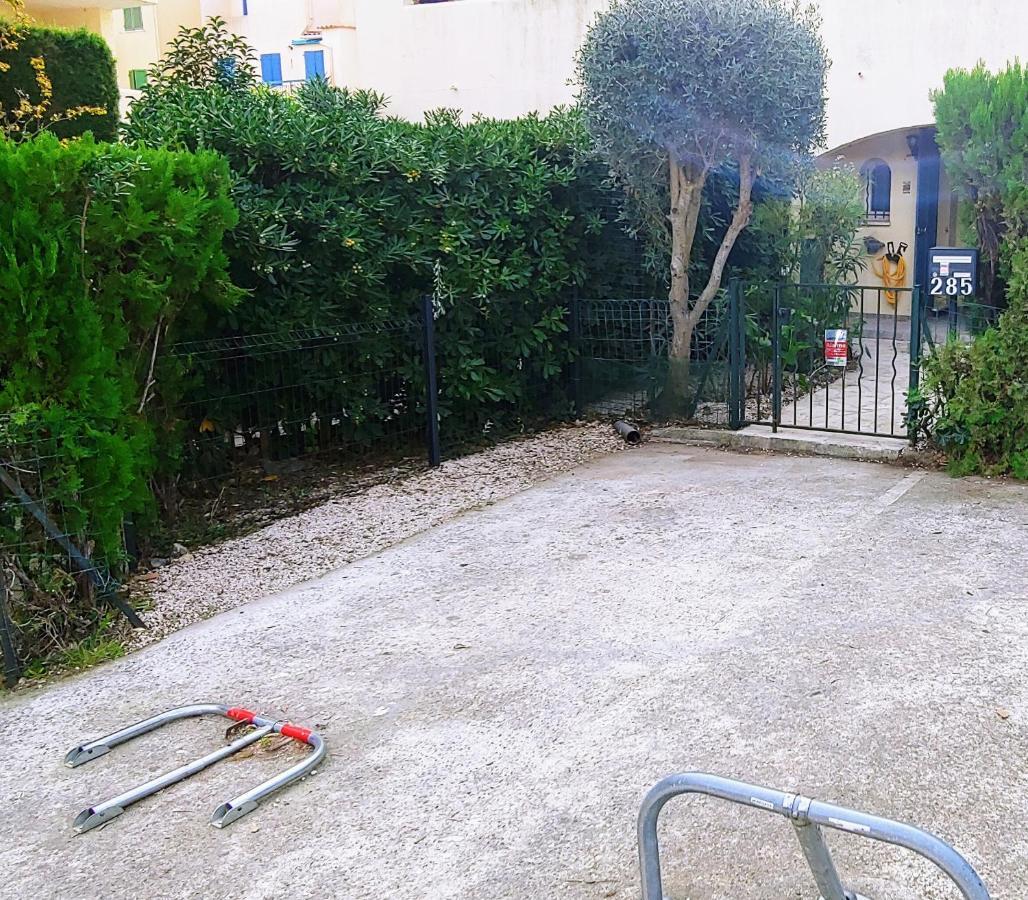 Agreable T3 Avec Jardin Et Parking Prive, A 350M Du Centre Ville Et Des Plages, Wifi, Remise Supplementaire De 10 Pourcent Pour Une Location A La Semaine Cavalaire-sur-Mer Exterior foto